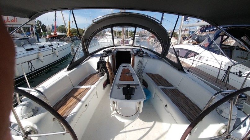 Yacht BENETEAU - Oceanis 43 "Beluga"