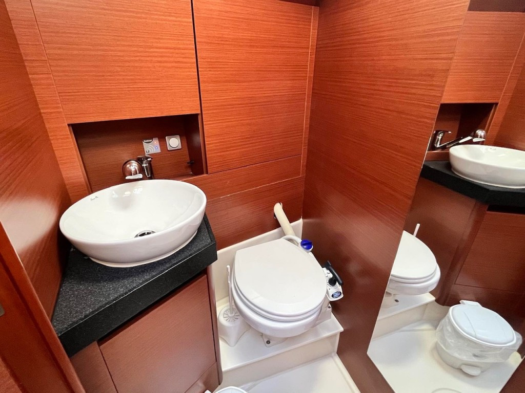 Yacht HANSE - 418 "Piranha"