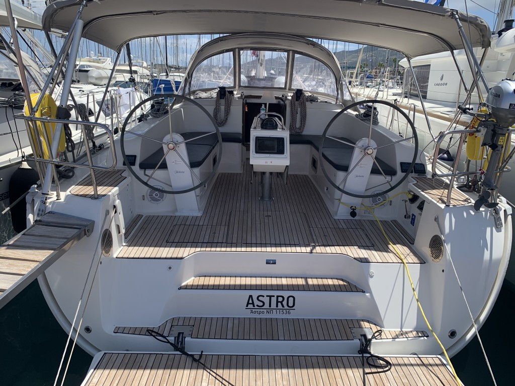 Yacht BAVARIA - Cruiser 46 "Astro"