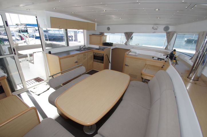 Yacht LAGOON - 421 "Estrella"