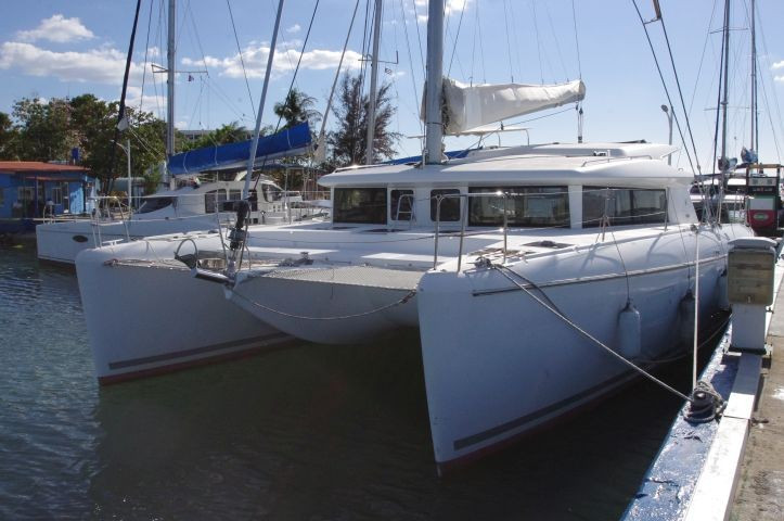 Yacht LAGOON - 421 "Estrella"