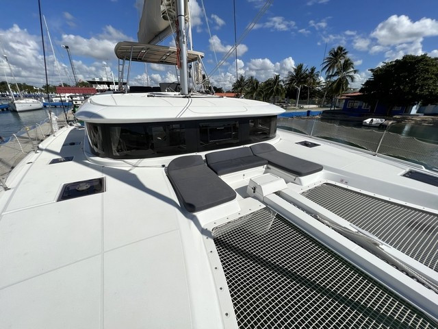 Yacht LAGOON - 46 "Sol Griso"