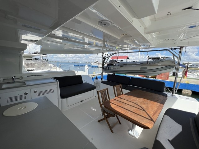 Yacht LAGOON - 46 "Sol Griso"