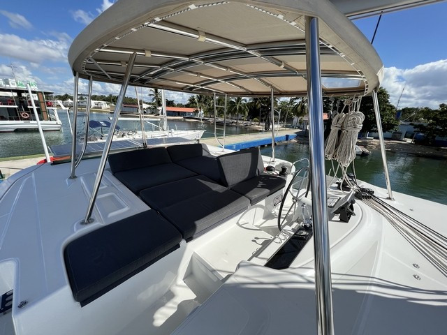 Yacht LAGOON - 46 "Sol Griso"