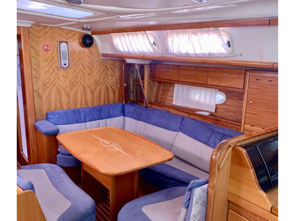 Yacht BAVARIA - 42 Cruiser "Toisjo"