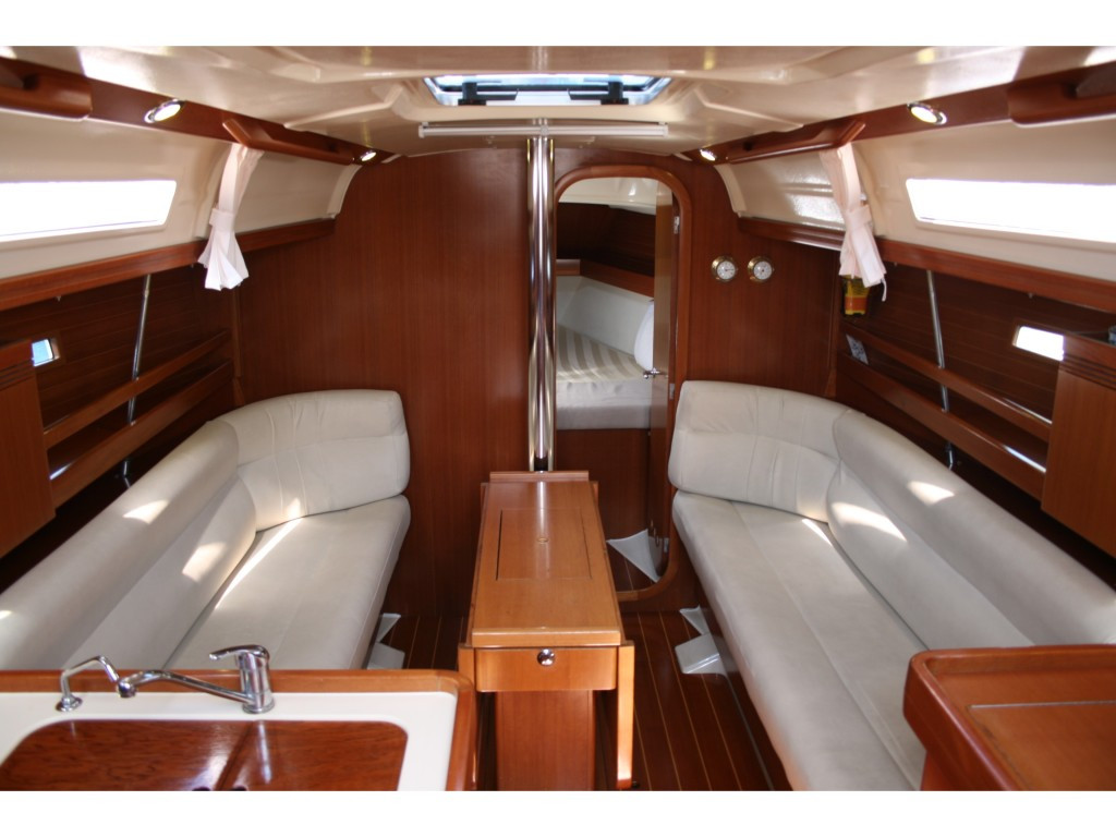 Yacht DUFOUR - 34 "Nefeli"