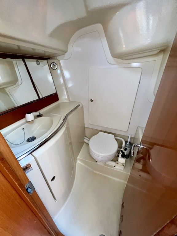 Yacht DUFOUR - 34 "Nefeli"