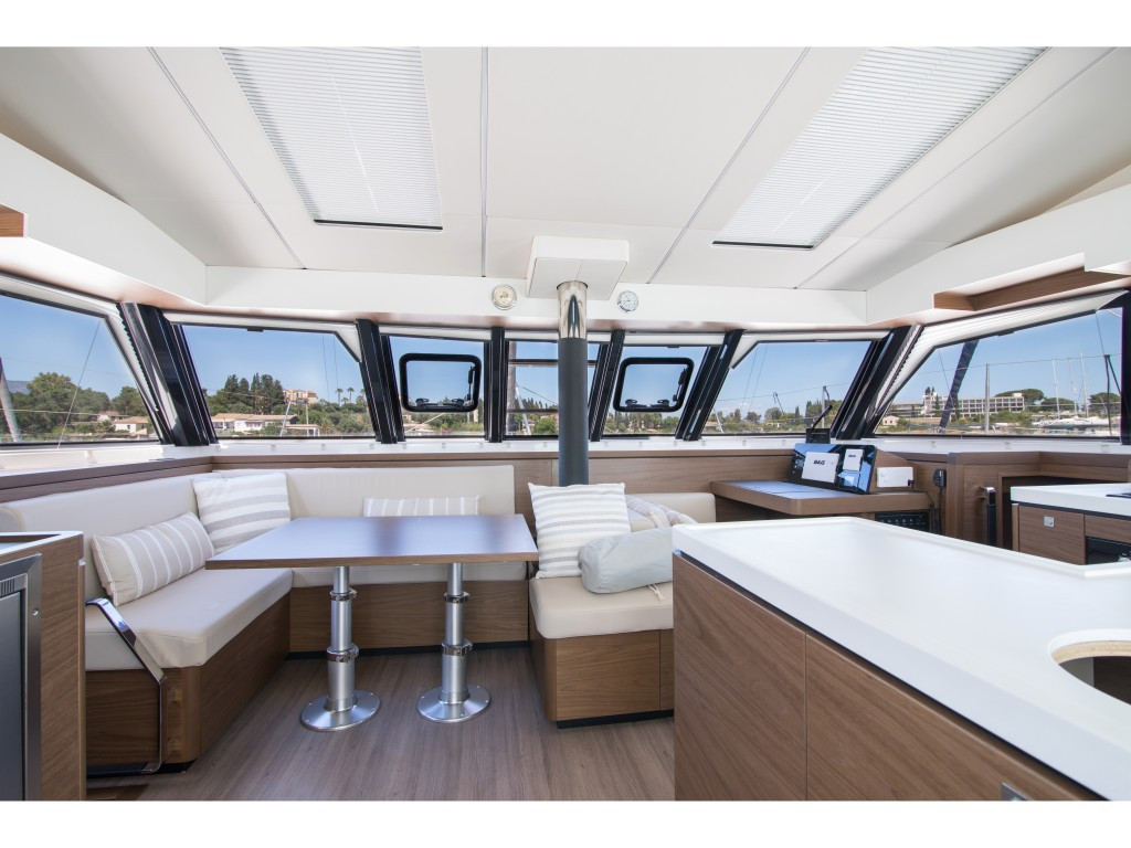 Yacht NAUTITECH - 46 fly "Aelia"