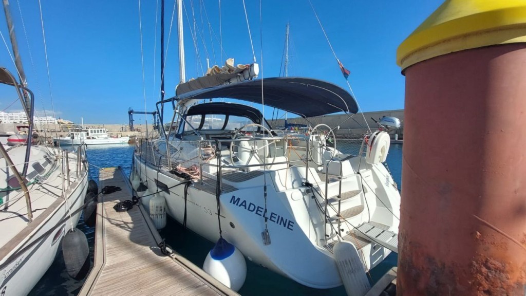 Yacht JEANNEAU - 53 "Madeleine"