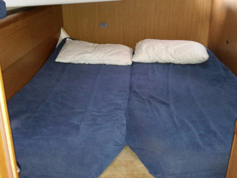 Yacht JEANNEAU - Sun Odyssey 44i "Flora Mirabilis"