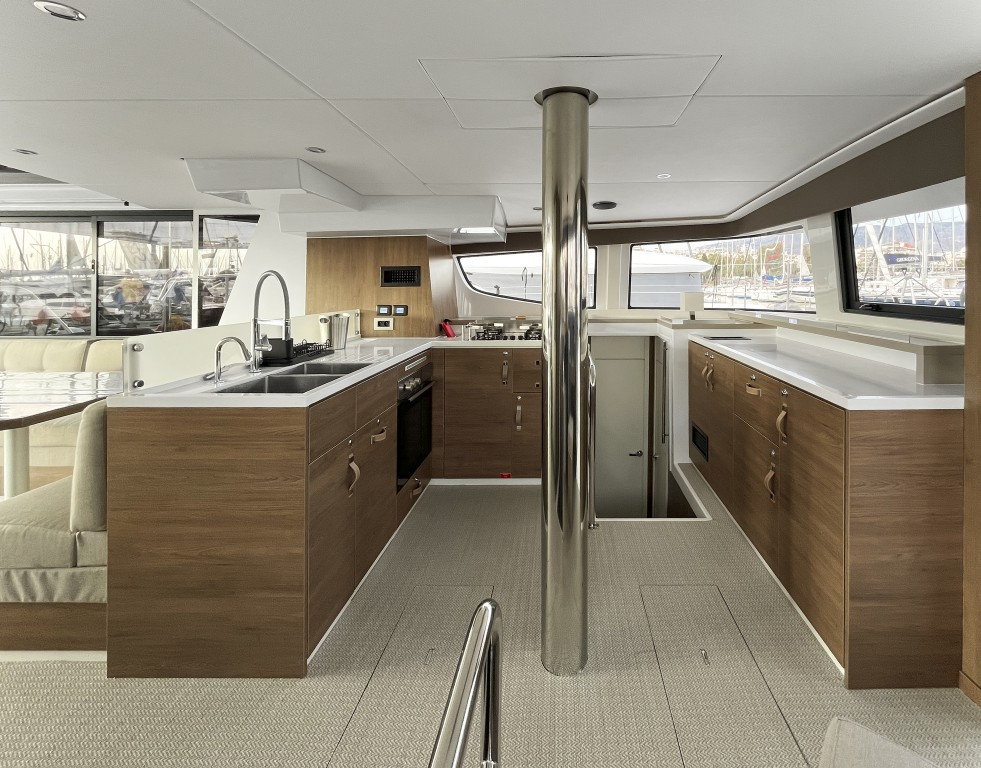 Yacht CATANA - Bali 4.6 "Enma"