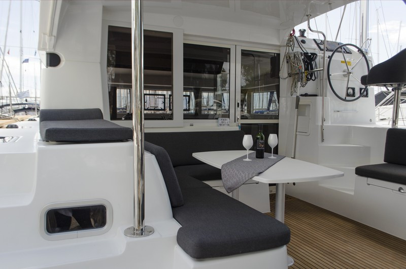 Yacht LAGOON - 40 "Venus"