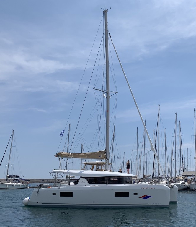 Yacht LAGOON - 42 "Coral Seas"