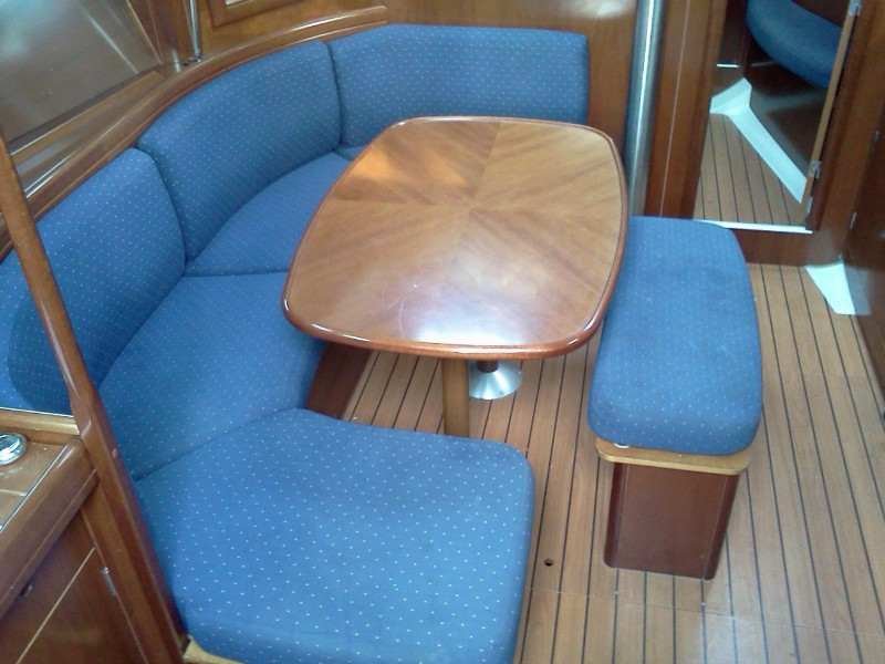 Yacht JEANNEAU - Sun Odyssey 37 "Lina"