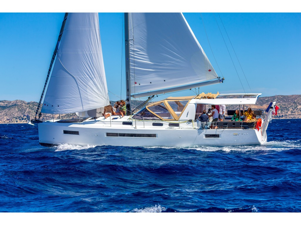 Yacht JEANNEAU - Sun Loft 47 "Discovery Blue"