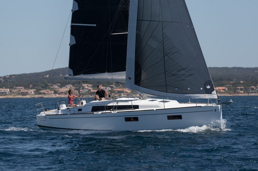 Yacht BENETEAU - Oceanis 38.1 "Mare Nostrum II"