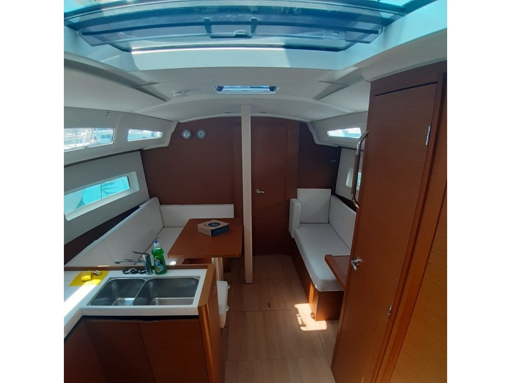 Yacht JEANNEAU - Sun Odyssey 380 "Orion"