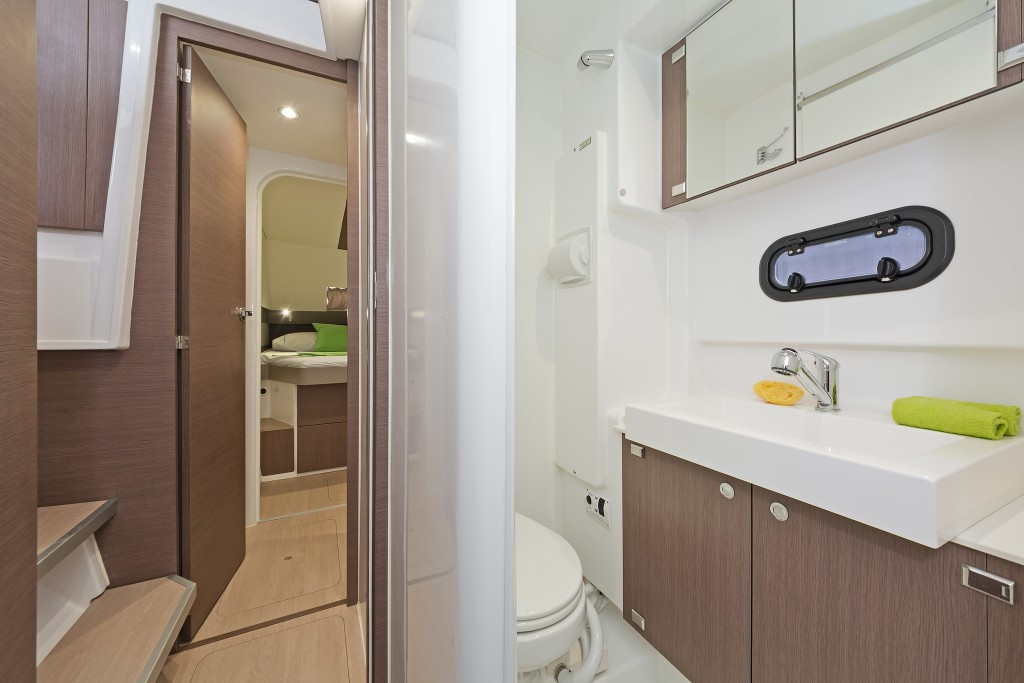 Yacht CATANA - Bali 4.1 "Golden Waters"