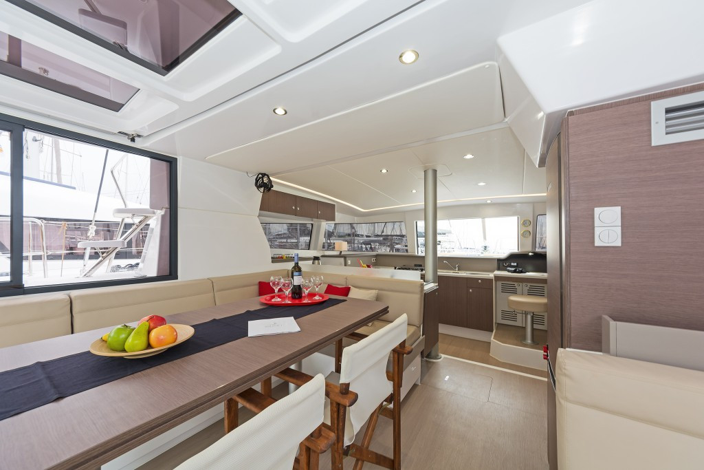 Yacht CATANA - Bali 4.1 "Golden Waters"