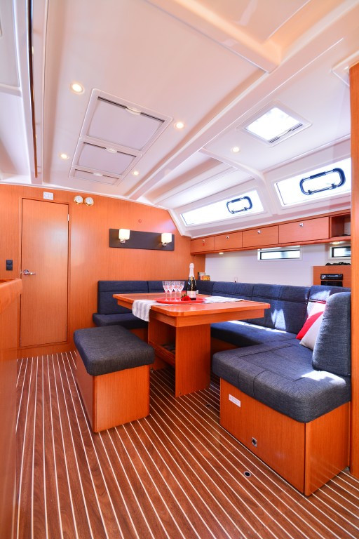 Yacht BAVARIA - Cruiser 46 "Artemis"