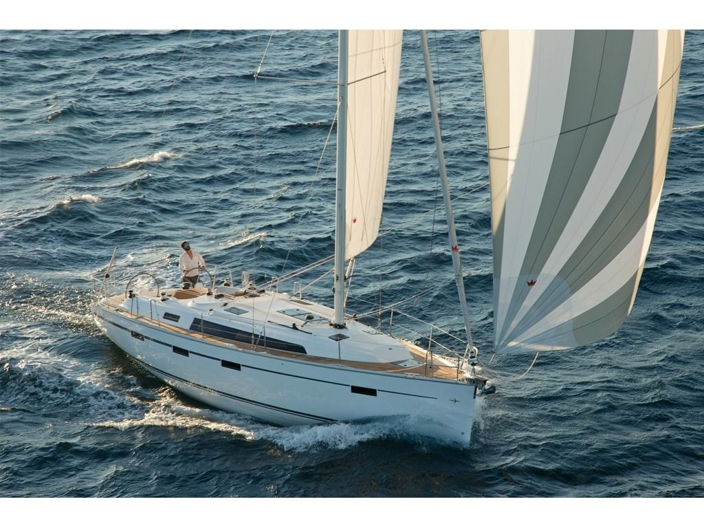 Yacht BAVARIA - Cruiser 41 "Blue Pearl"