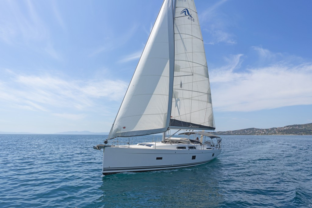 Yacht HANSE - 458 "Triton"