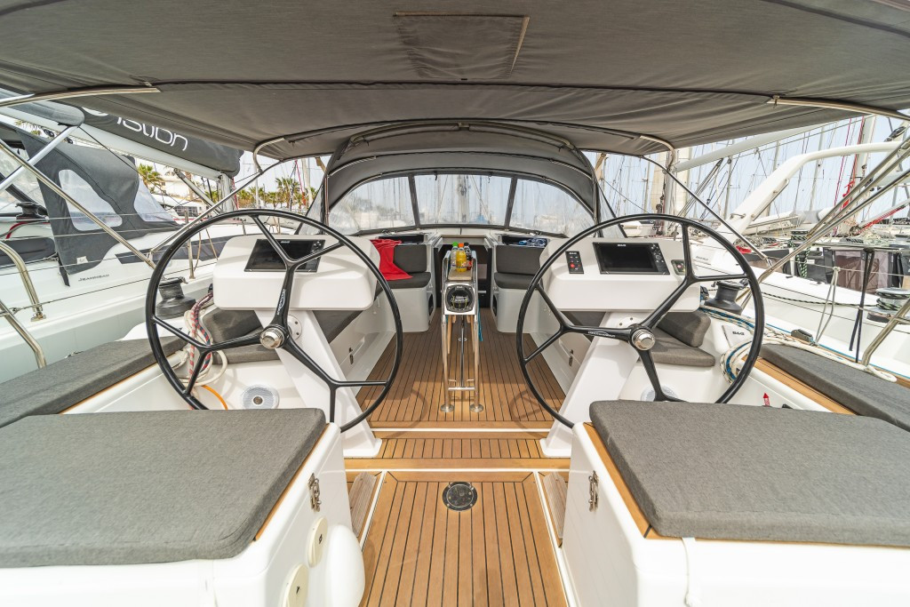 Yacht HANSE - 458 "Meraki of London"