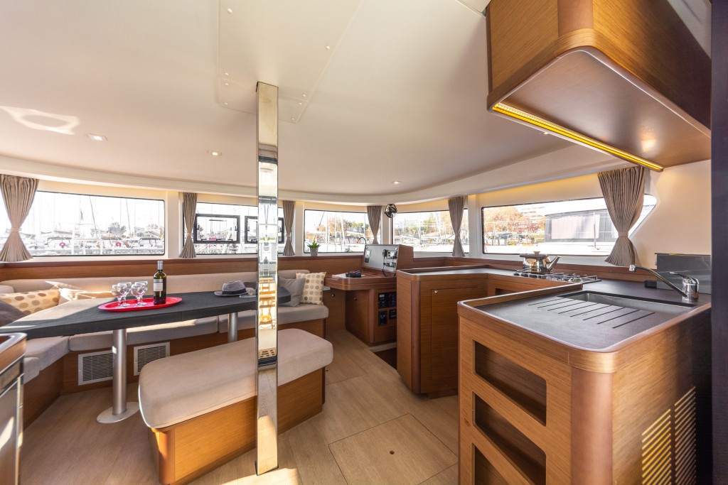 Yacht LAGOON - 42 "Karteria"