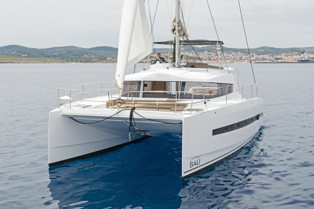 Yacht CATANA - Bali 4.1 "E.S."