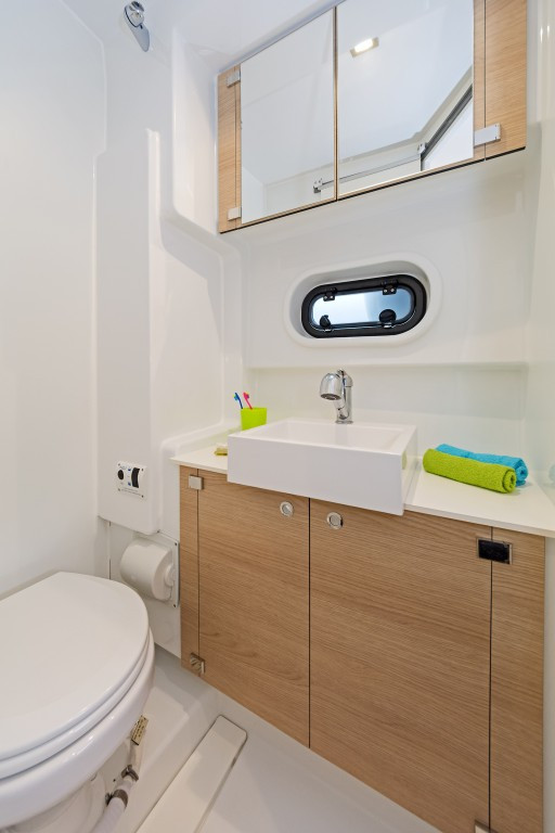 Yacht CATANA - Bali 4.1 "E.S."