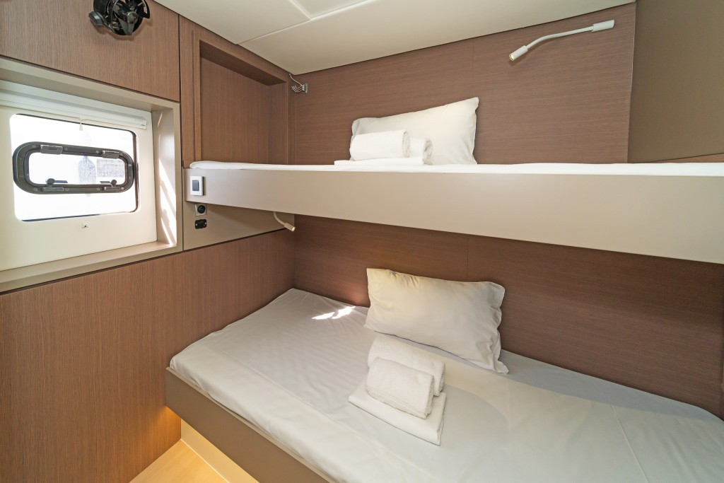 Yacht CATANA - Bali 4.8 "Laguana"