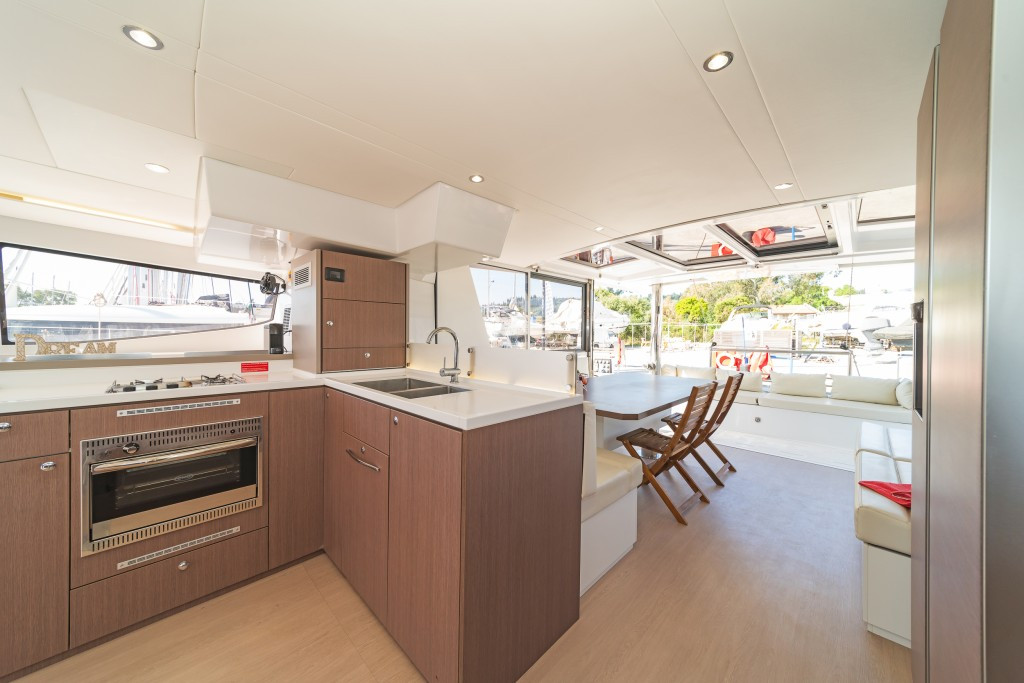 Yacht CATANA - Bali 4.8 "Laguana"