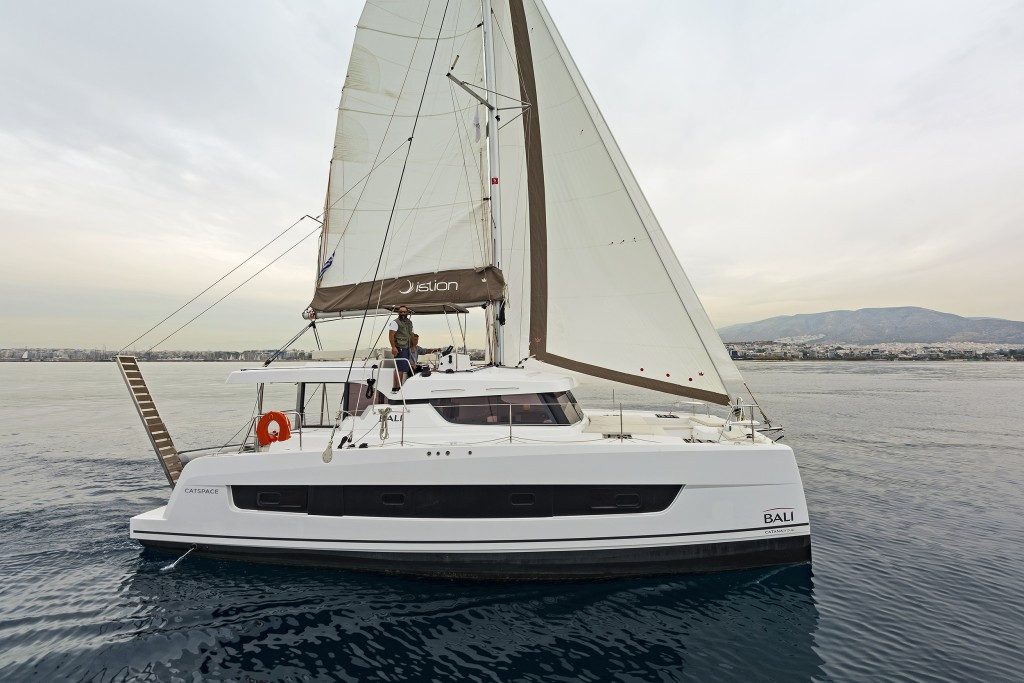 Yacht CATANA - Bali Catspace "Phoenix"