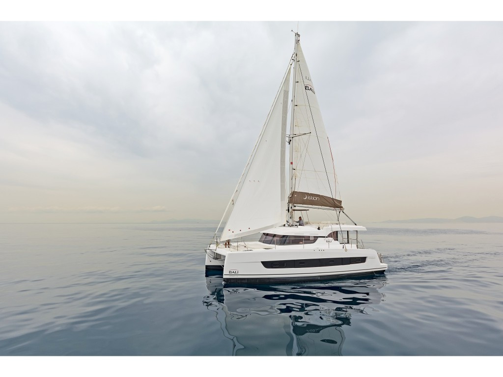 Yacht CATANA - Bali Catspace "Phoenix"