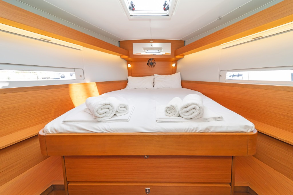 Yacht DUFOUR - 430 Grand Large "Hierax"