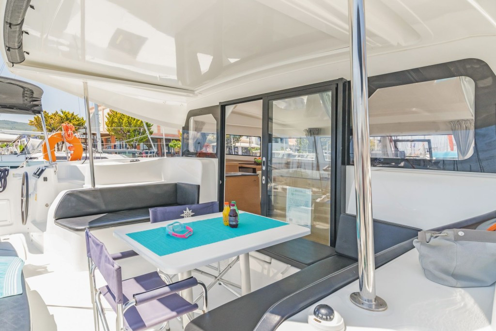 Yacht EXCESS-CATAMARANS - 11 "Okiroi"