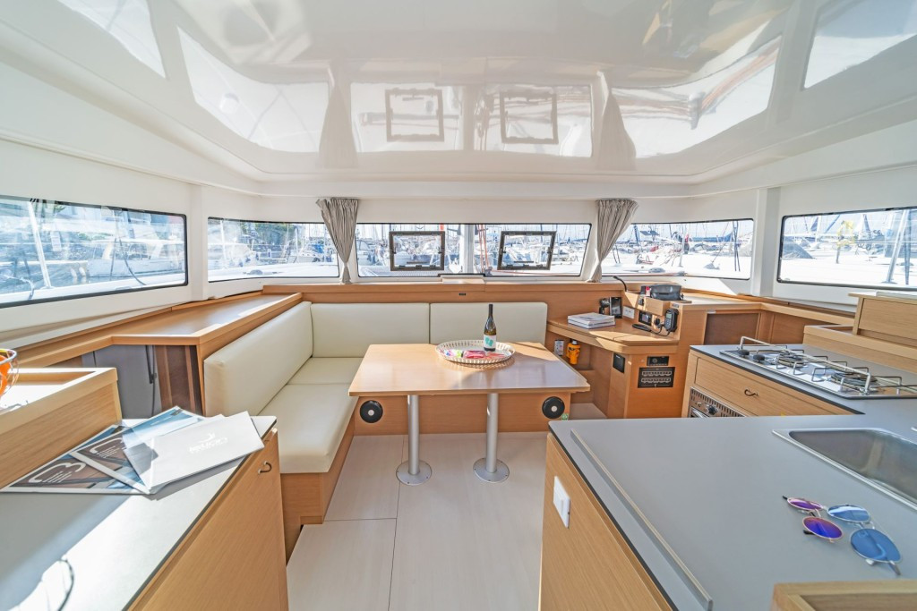 Yacht EXCESS-CATAMARANS - 11 "Okiroi"