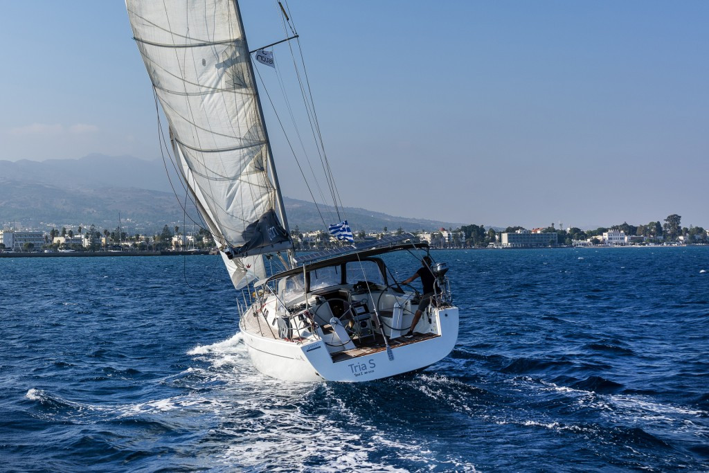 Yacht HANSE - 430 "Tria S"