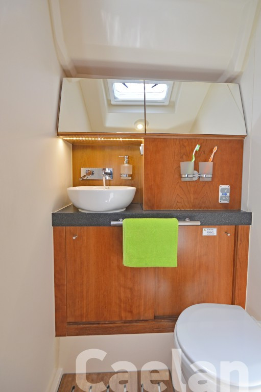 Yacht HANSE - 505 "Kimi"