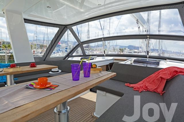 Yacht HANSE - 548 "Joy"