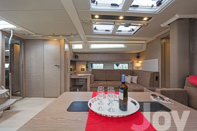 Yacht HANSE - 548 "Joy"