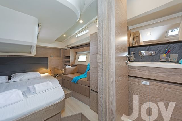 Yacht HANSE - 548 "Joy"