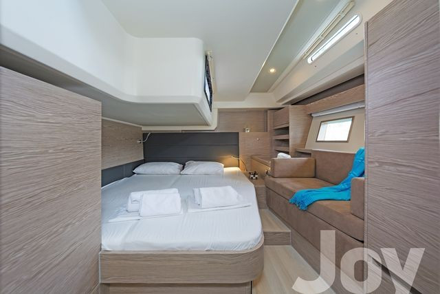 Yacht HANSE - 548 "Joy"