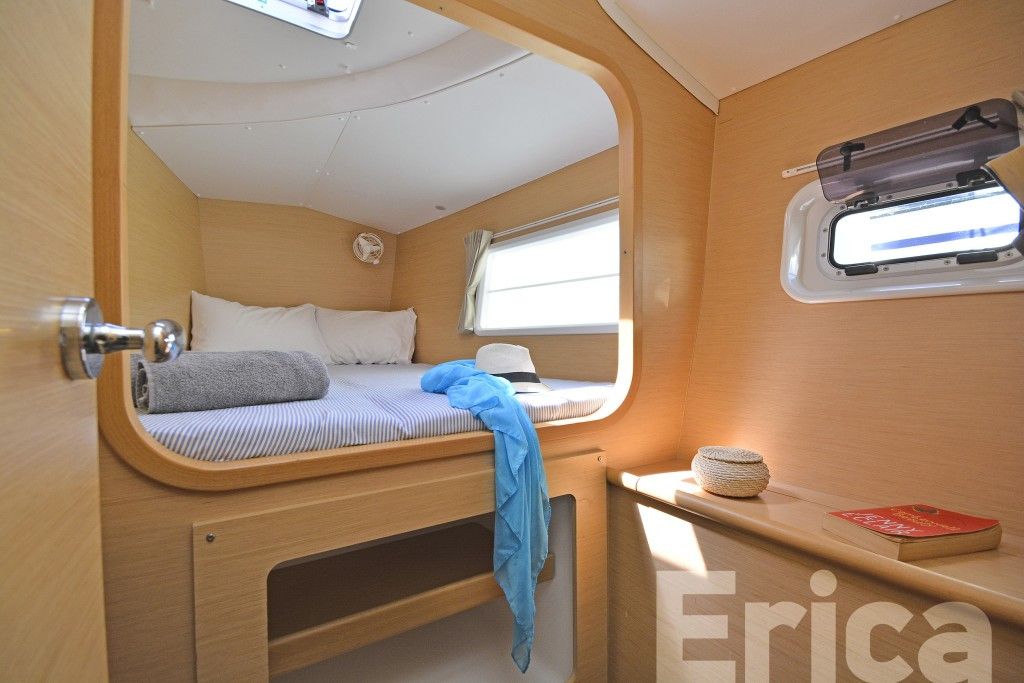 Yacht LAGOON - 380 S2 "Erica"