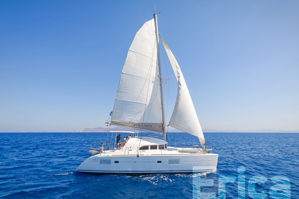 Yacht LAGOON - 380 S2 "Erica"