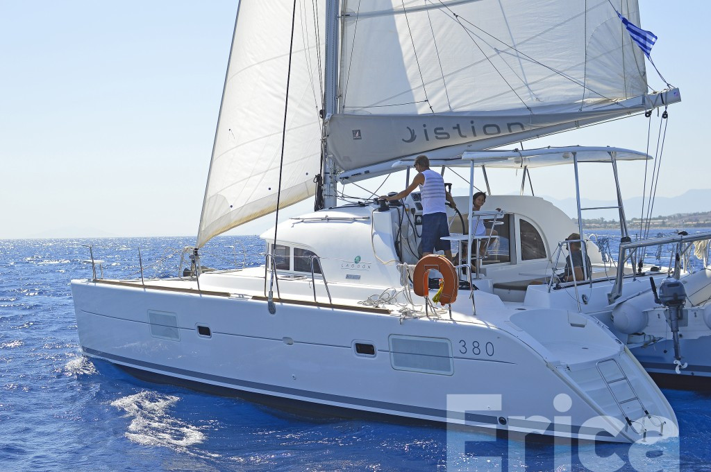 Yacht LAGOON - 380 S2 "Erica"