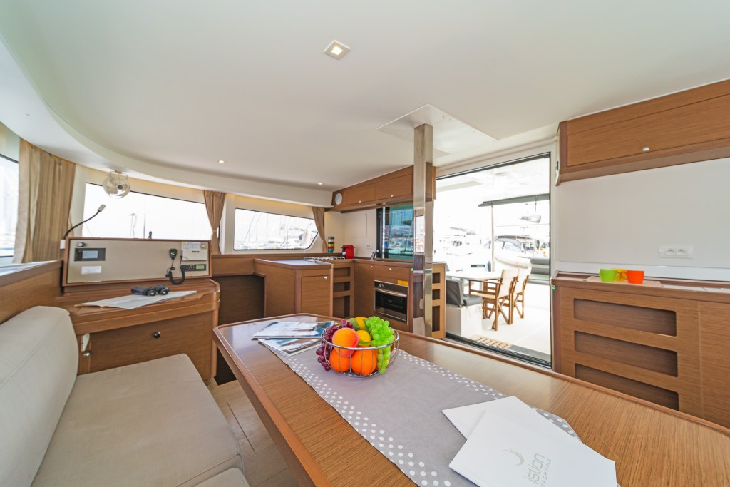 Yacht LAGOON - 42 "Melissanthi"