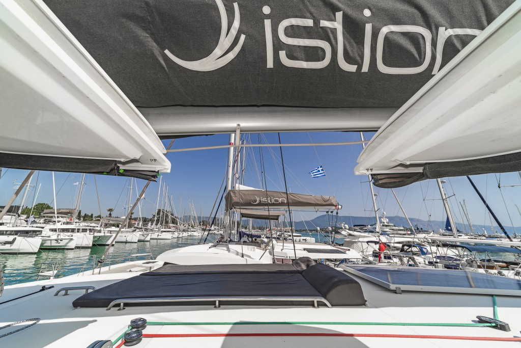 Yacht LAGOON - 42 "Pulsar"