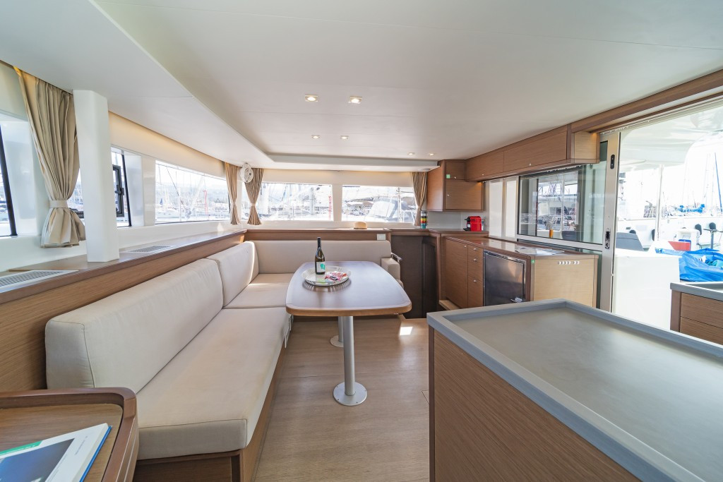 Yacht LAGOON - 450 F "Cassiopeia II"