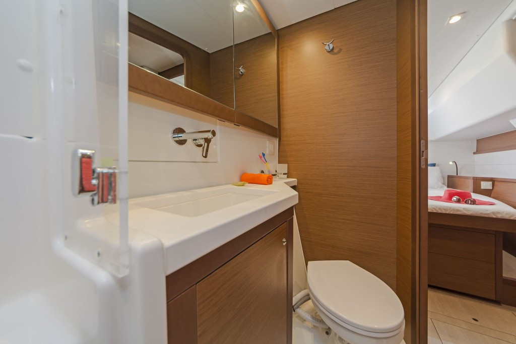 Yacht LAGOON - 450 F "Thetis"